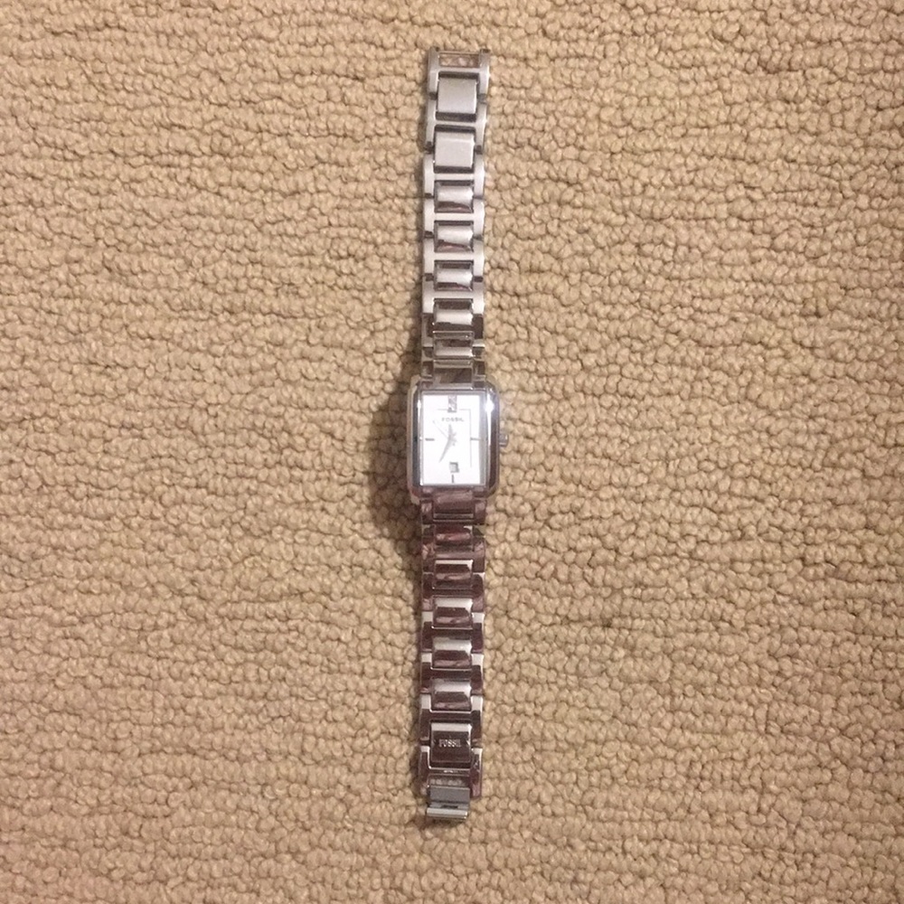 Fossil Watch - Picture 3 of 6